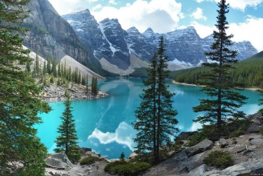 湖州小额贷款公司助力解决资金难题